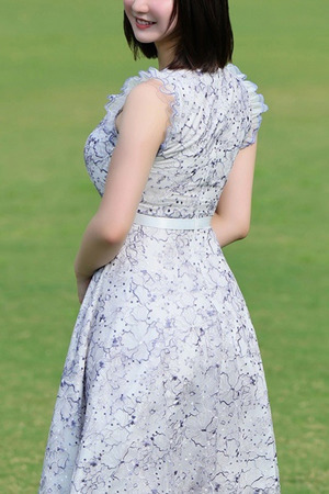 元谷 彩花 photo1