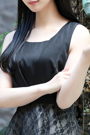 黒田 栞子 photo1