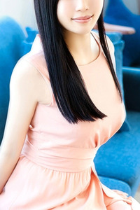 皆藤 桃音 写真