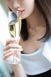 松嶋 ありさ 写真