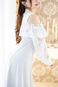 白藤 まひろ 写真