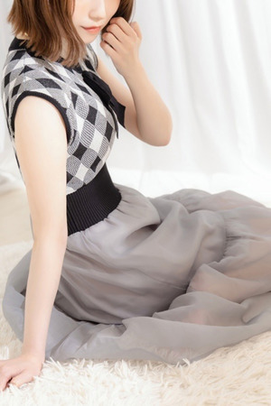 茉希沢 りり photo1