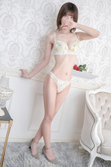 森崎ありさ サムネイル photo4