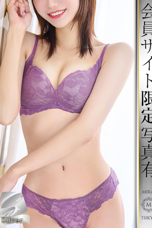 早見えりな photo1