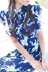 Hitomi サムネイル photo1
