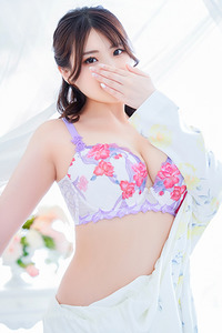 Minami 写真