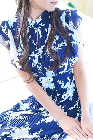 Hitomi photo1