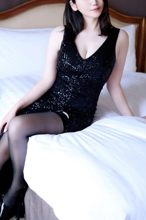 紫 エリー photo3