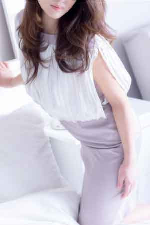 麻生 みれい photo1