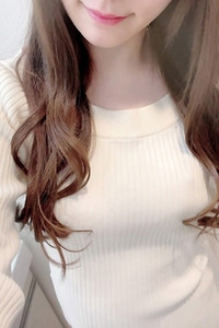 伊東 亜美花 写真