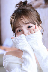 新人・こはる☆濡れて誘う清純肌 サムネイル photo1