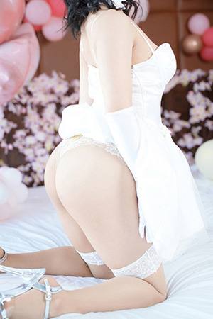 新人・りさ photo3