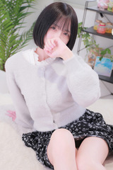 しおり サムネイル photo2