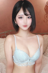 りん【愛嬌抜群Ｆ乳美女】 サムネイル photo2