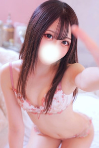 きりの【元モデルの爆美女】 写真
