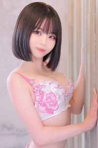さや【ロリカワFカップ美女】 写真
