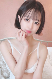 まなも【清楚で潮吹きしちゃう】(22)
