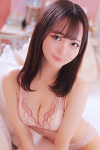りおな【清楚な美ボディ美女】 写真