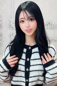 まや【ごっくん大好き未経験】(18)