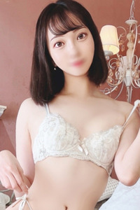りりさ【モデル系お尻美女】(21)