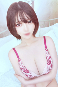 あやせ【黒髪清楚巨乳OL】 写真