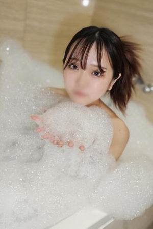 ういな【激カワ神乳大学生】 photo2