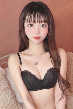 みう【19歳キスに夢中美少女】 photo1