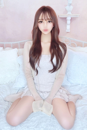 りお【見惚れる美貌】 photo3