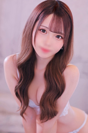 ふわり【ゆるふわ色白美少女】 photo1
