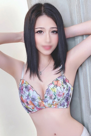 ふみ【敏感ドMな清楚ギャル】 photo1