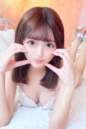 そら【秋元〇夏激似E乳美少女】 photo2