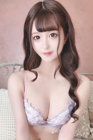 みるの【ロリカワ巨乳で癒し系】 photo1