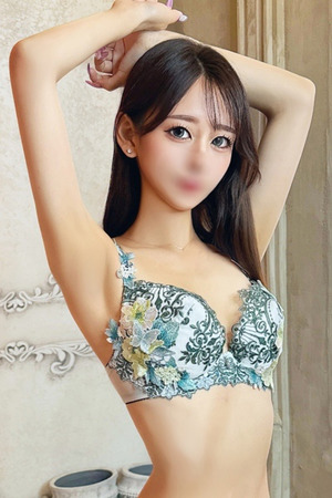 るみな【美人OLの夜のお仕事】 photo1