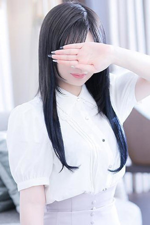 新人・絵名(えな) photo2