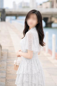 新人・早弓(さゆみ) 写真