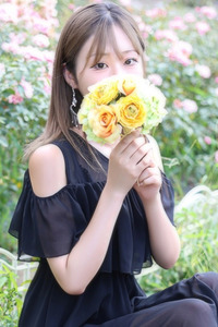 華澄 瑠愛 写真
