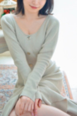 志乃 サムネイル photo1