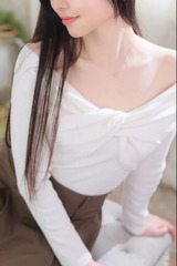 瀬名　しおん サムネイル photo3