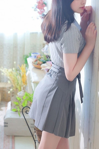 彩瀬　るか 写真
