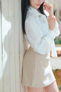 沢田　まなみ 写真