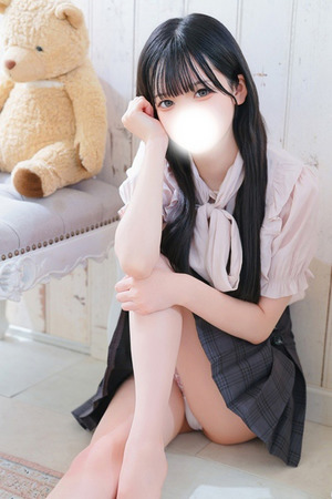 恋島　みく photo1
