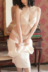 宮崎　麻美 写真