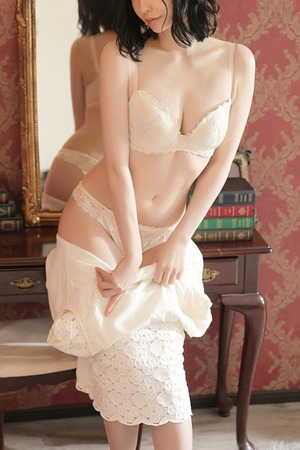 宮崎　麻美 photo2