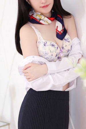 大崎 茉祐紗 photo2
