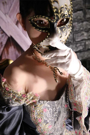 小松 菜々 photo1