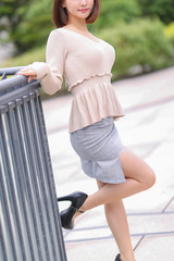 蛯名　ひかる サムネイル photo1