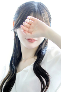 百桃(もも) 写真