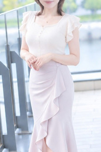紫乃(しの)
