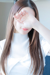 百合華(ゆりか)(26)