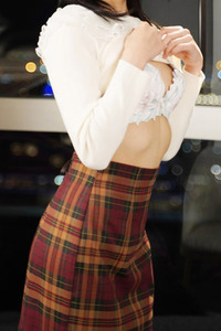 藍音(あいね) 写真